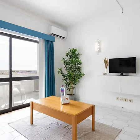 #189 Sea View Pool & Balcony *